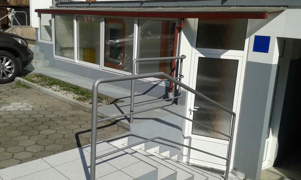 Studio Apartment David Zagreb Bagian luar foto